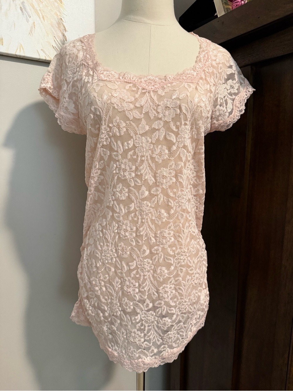 Moda International Delicate Lace Scoop Neck Top- NWOT